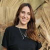 María L.
