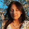 Julia V.