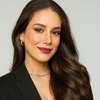 Bella L.