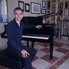 Gustavo P.