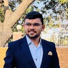 Hitesh R.