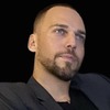 Lukas H.