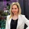 Iuliia S.