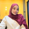 Ayesha E.