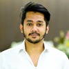 Ali R.