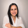 ANA LAURA B.