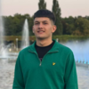 Viktor P.