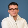 Andrej V.