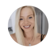 Moniek V.