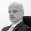 Steffen K.