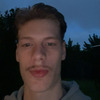 Viktor M.