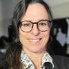 Emmanuelle B.
