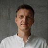 Yuriy R.