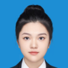 Xinyi W.