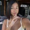 Amber  V.